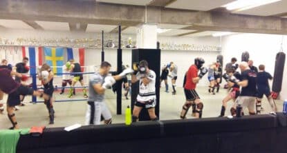 Gratis thaiboxning för flyktingar på fighter centre