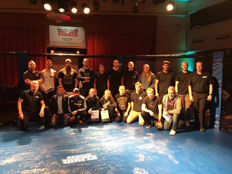 2 nybakade match/poängdomare