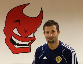 Jakob yakob brottningscoach för gladius mma