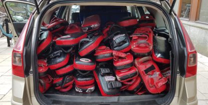 Billast med mittsar inlämnade för lagning