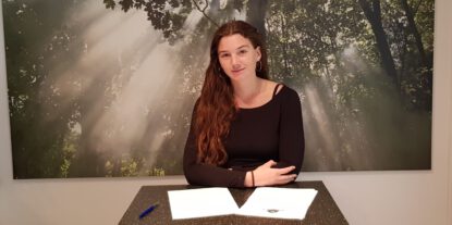 Tove brodin signar med lion fight