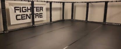 Buren renoverad och ny matta i f-hallen