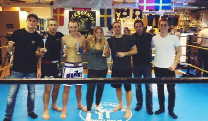 Fighter kickboxning framgångsrika på big bang 2015