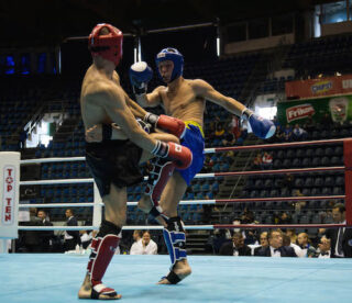 Martin koll går match på fight night bergen