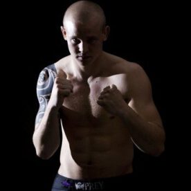 Elina nilsson på muay thai arena