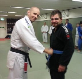 Vinst för robin gidlöv på söderslaget