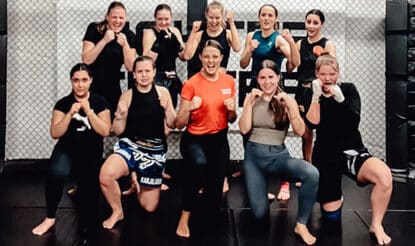 Fighter sisters träff i mars